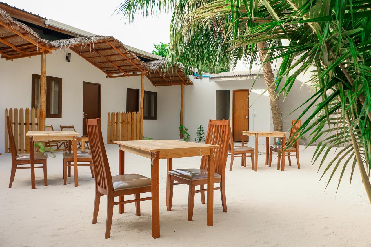 The Castaway Retreat Hotel Feridhoo Buitenkant foto
