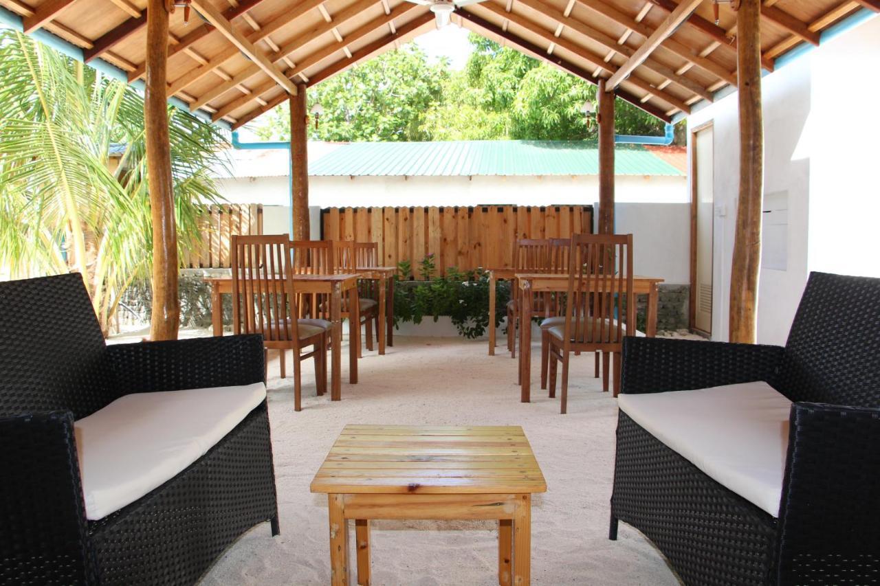 The Castaway Retreat Hotel Feridhoo Buitenkant foto