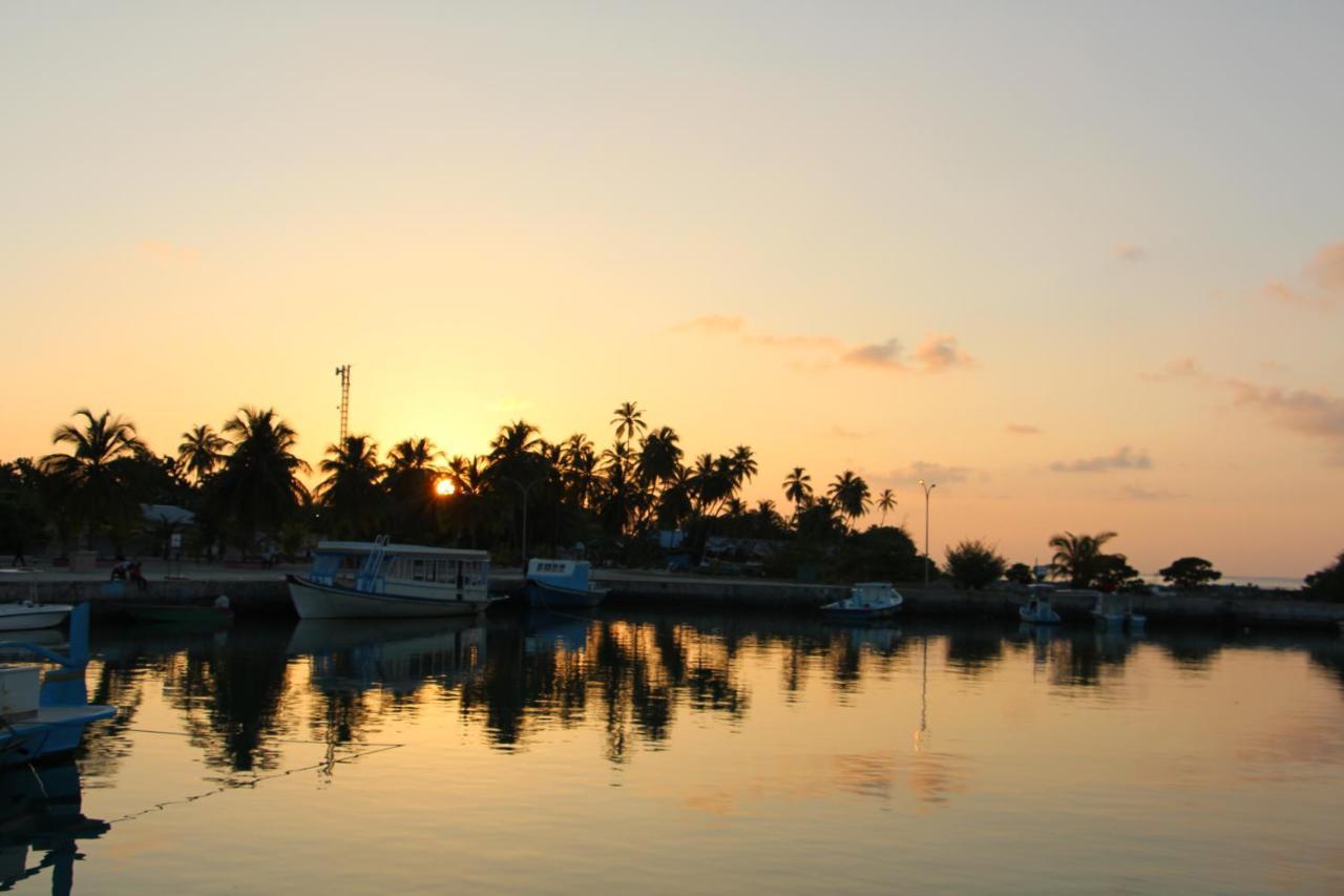 The Castaway Retreat Hotel Feridhoo Buitenkant foto
